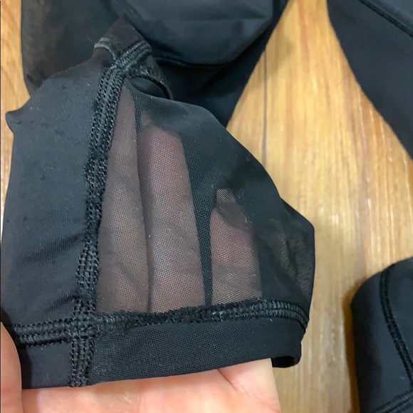 Lululemon Run with The Sun Crop Black 4 Mesh 19" - Picture 15 of 16